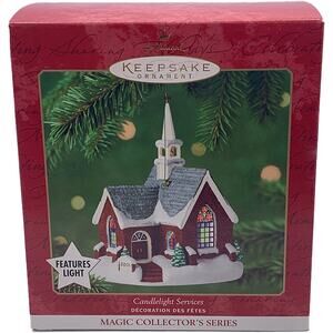 Hallmark 2001 CANDLELIGHT SERVICES #4 Magic Light Collector's Series Ornament